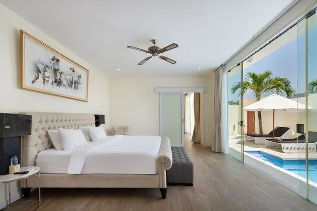 Deluxe Villa