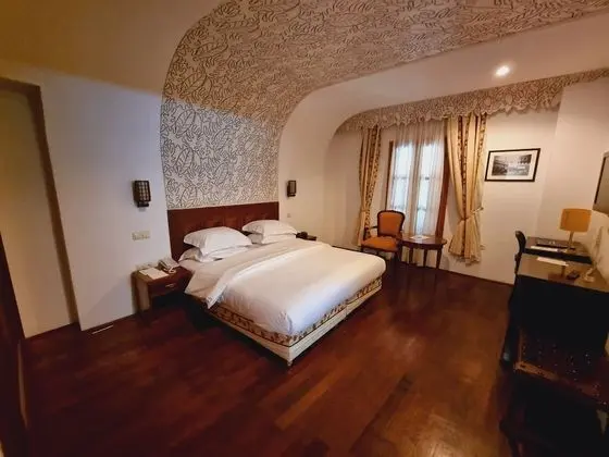 Economy Tek Büyük Yataklı Oda