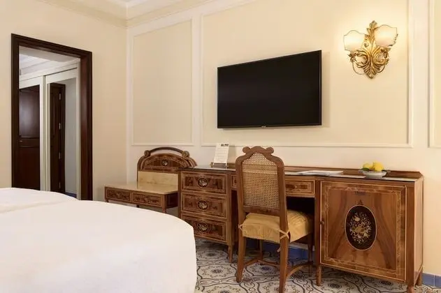 Classic Tek Büyük veya İki Ayrı Yataklı Oda, Balkon