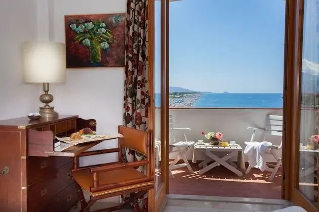 Deluxe Oda, Balkon, Deniz Manzaralı