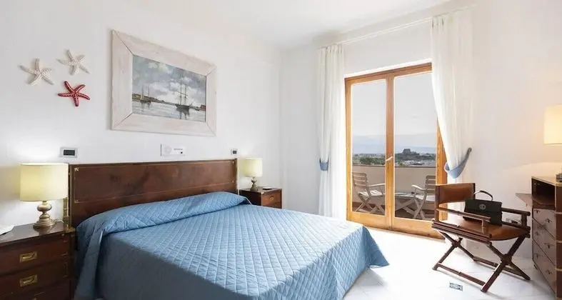 Superior Oda, Balkon, Deniz Manzaralı