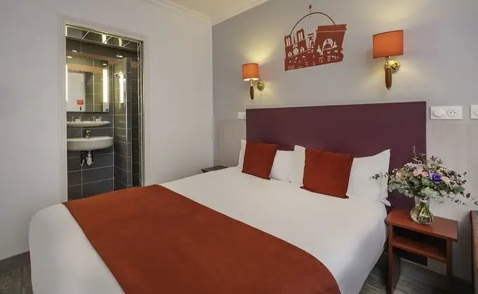 Economy Üç Kişilik Oda