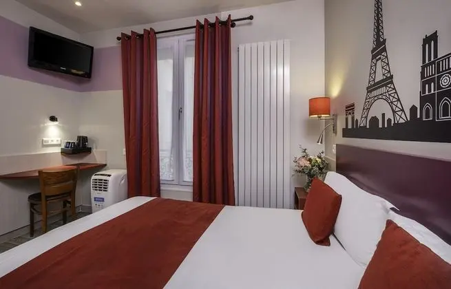 Standard Tek Büyük veya İki Ayrı Yataklı Oda