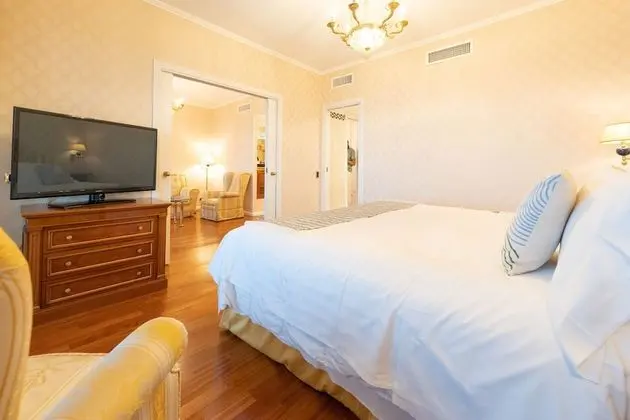 Royal Süit, 1 En Büyük (King) Boy Yatak ve Çekyat, Deniz Manzaralı