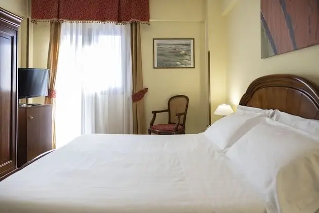 Standard Tek Büyük Yataklı Oda, 1 Çift Kişilik veya 2 Tek Kişilik Yatak