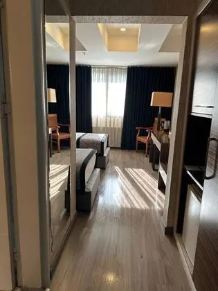 Standart Oda, Şehir Manzaralı