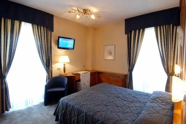 Comfort Büyük Yataklı Tek Kişilik Oda, Dağ Manzaralı