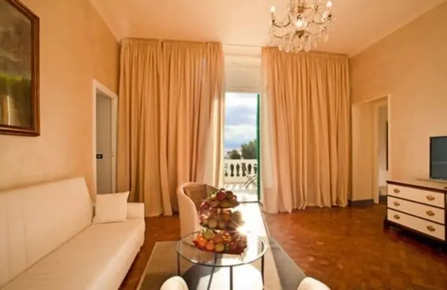 Süit, Teras, Deniz Manzaralı