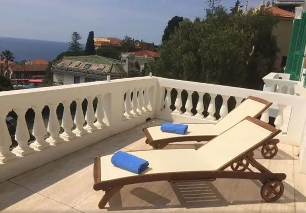 Süit, Teras, Deniz Manzaralı