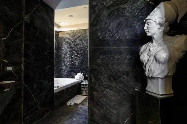 Imperial Suite