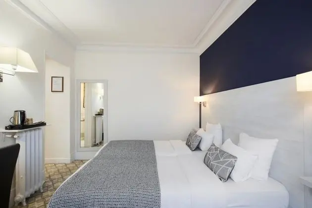 Standard Tek Büyük veya İki Ayrı Yataklı Oda