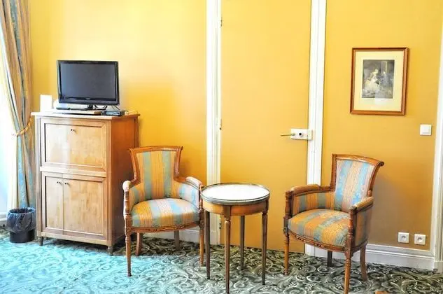 Deluxe Tek Büyük Yataklı Oda, Özel Banyo