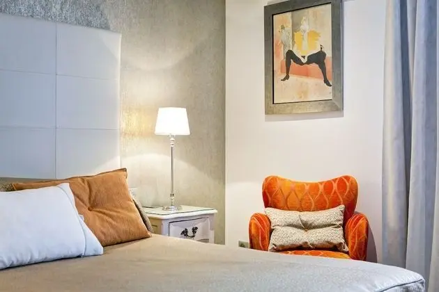 Comfort Tek Büyük Yataklı Oda