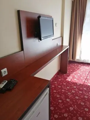 Double Room, Street View