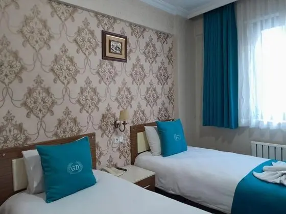Standart Oda, Şehir Manzaralı