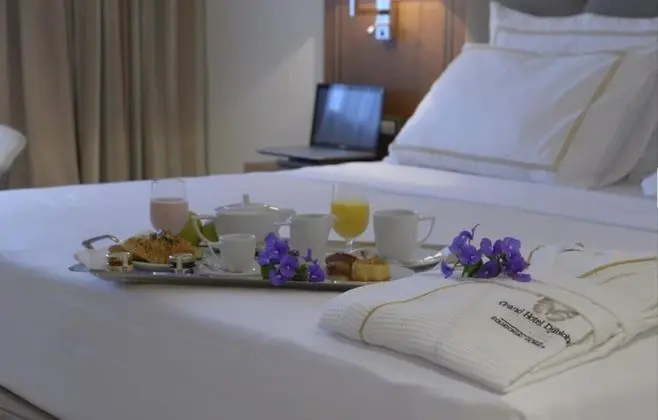 Süit, Sigara İçilmez, Havuz Manzaralı