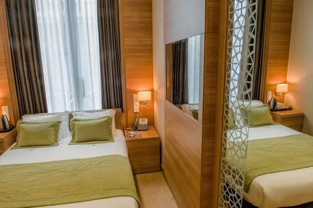 Tek Büyük Yataklı Oda (Small)