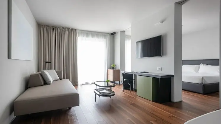 Suite (Parc), SPA access included