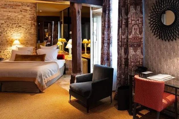 Deluxe Süit, Avlu Manzaralı