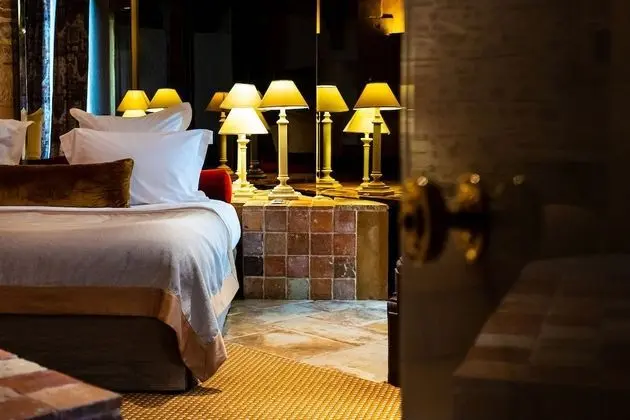 Deluxe Süit, Avlu Manzaralı