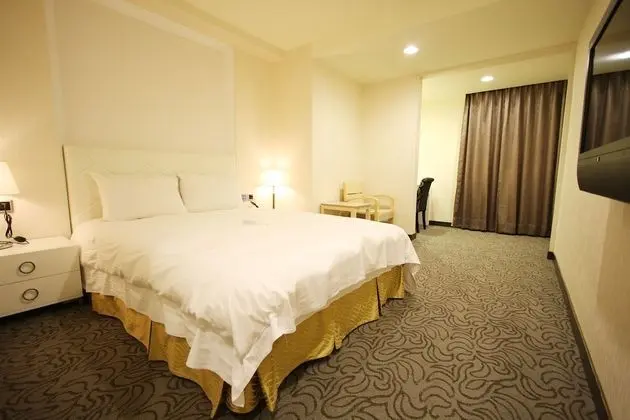 Deluxe Tek Büyük Yataklı Oda