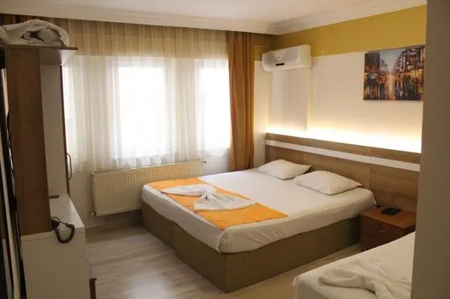 Triple, Şehir Manzaralı