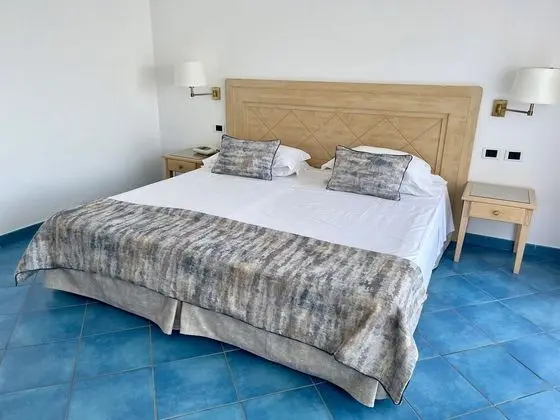 Classic Üç Kişilik Oda