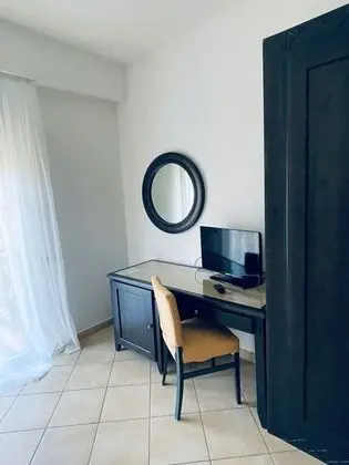 Classic Üç Kişilik Oda