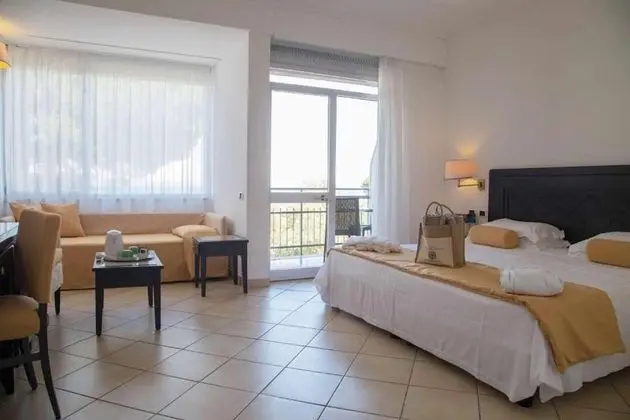 Junior Süit, Deniz Manzaralı (For 2 People)