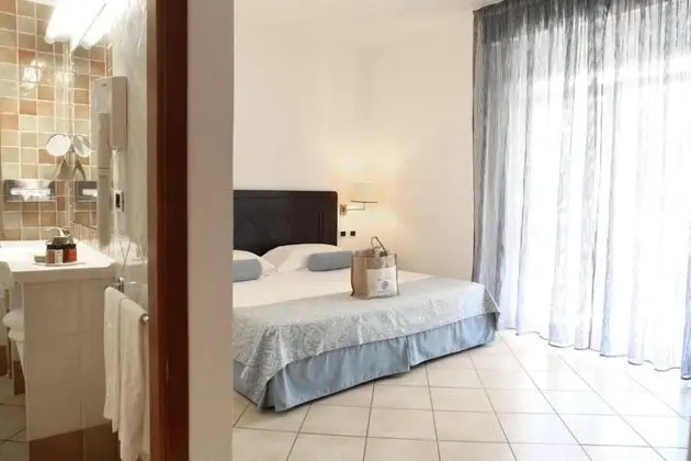 Junior Süit, Deniz Manzaralı (For 2 People)