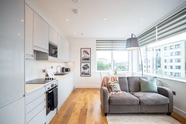 Superior Apart Daire, 2 Yatak Odası, 2 Banyolu, Şehir Manzaralı