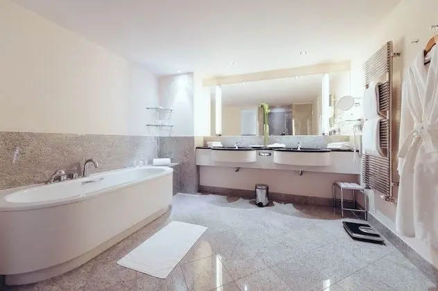 Çatı Katı Süiti (Penthouse)
