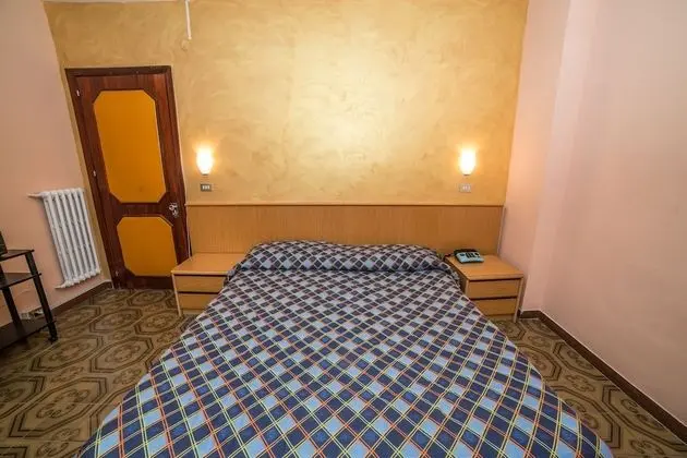 Standard Dört Kişilik Oda