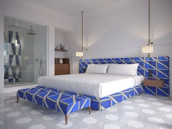 Prestige Room