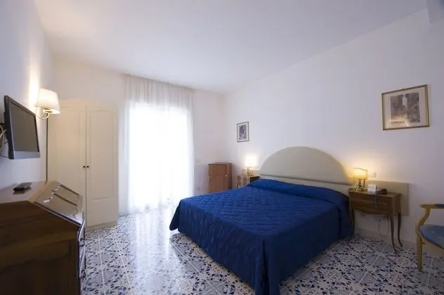 Superior Tek Büyük veya İki Ayrı Yataklı Oda, Balkon, Deniz Manzaralı