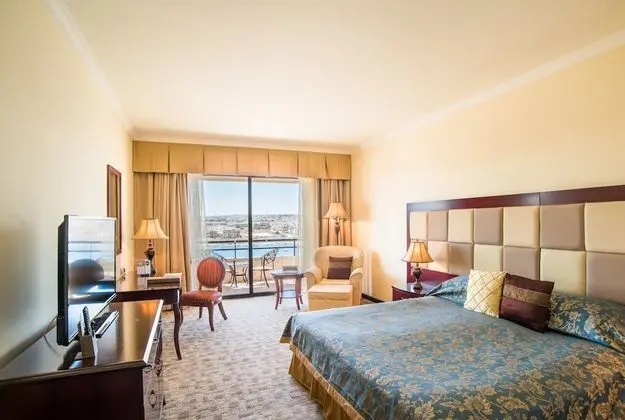 Superior Oda, Kısmi Deniz Manzaralı (Superior Deluxe)