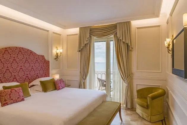 Deluxe Süit, Teras, Deniz Manzaralı
