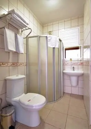 Çift Kişilik, Şehir Manzaralı