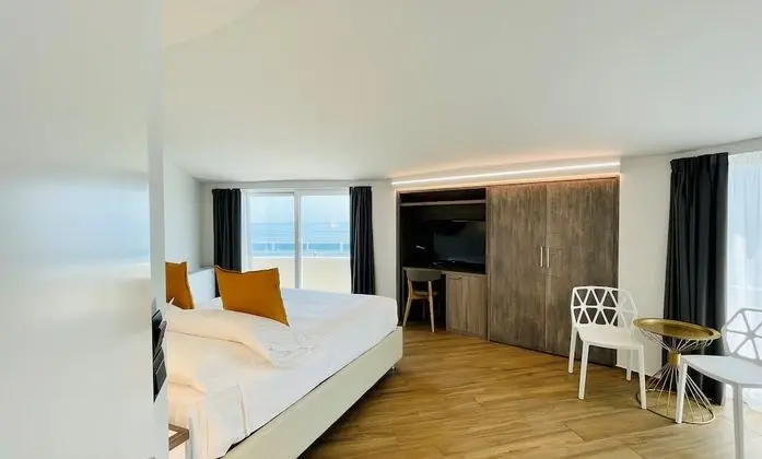 Deluxe Tek Büyük veya İki Ayrı Yataklı Oda