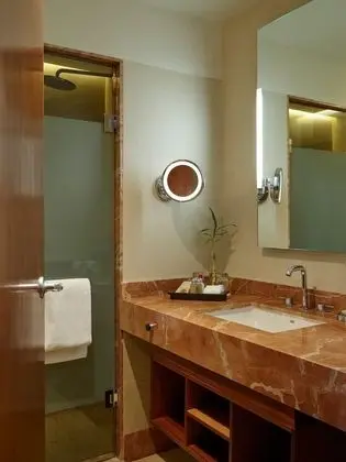 Deluxe Tek Büyük Yataklı Oda, 2 Çift Kişilik Yatak