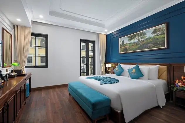 Deluxe Tek Büyük Yataklı Oda, Şehir Manzaralı