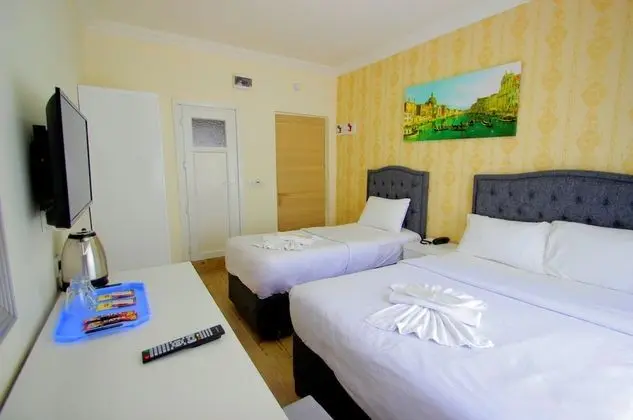 Basic Double Room, City View