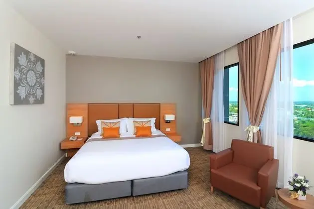 Deluxe King Room