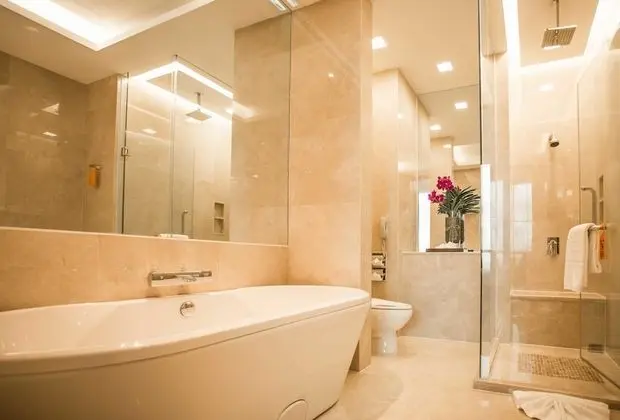 Grand Deluxe Room