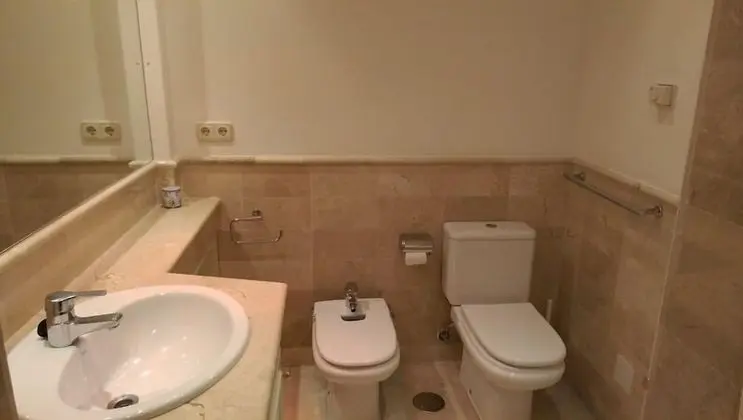 Apart Daire, 5 Yatak Odası