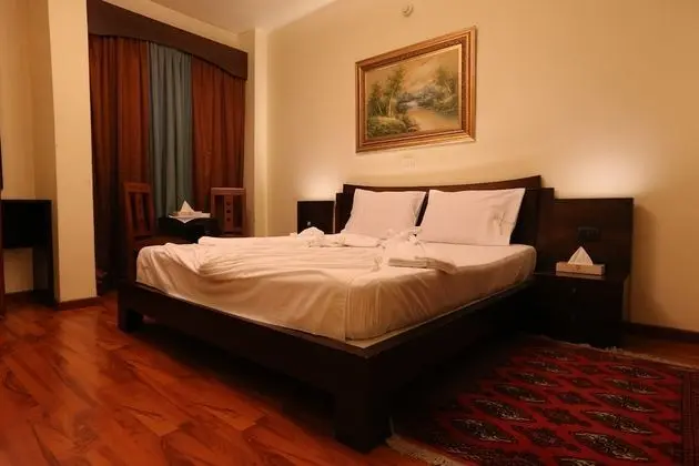 Deluxe Tek Büyük Yataklı Oda, 1 En Büyük (King) Boy Yatak, Sıcak Su Küveti