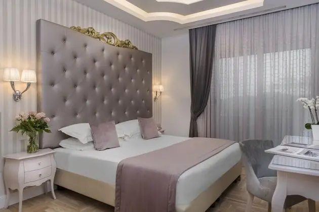 Executive Üç Kişilik Oda