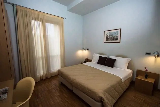 Standard Tek Büyük veya İki Ayrı Yataklı Oda