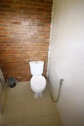 Kır Evi (Thai)