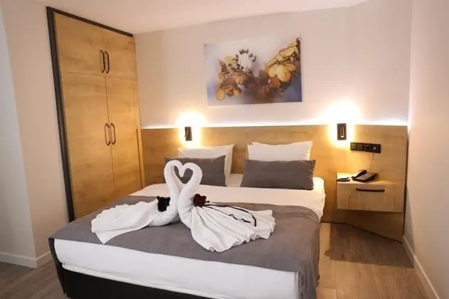 Standart Oda, Şehir Manzaralı